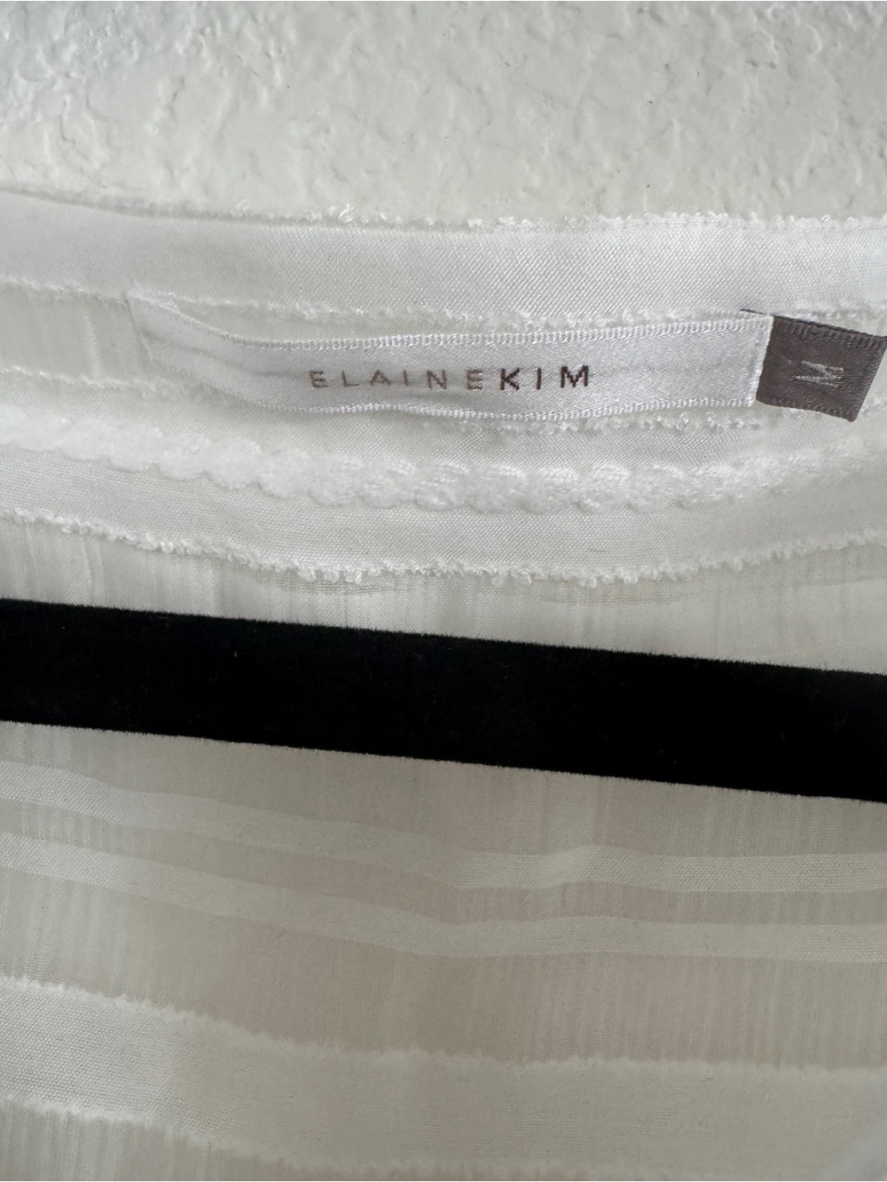 ELAINE KIM sheer cream, long sleeve, zip front top size medium - Picture 3 of 5